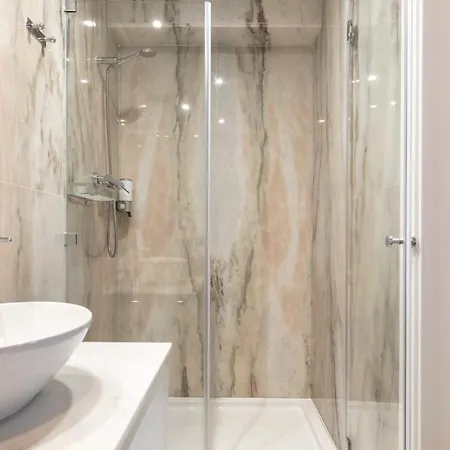 Plum Guide - Saint George's Terrace Appartamento *